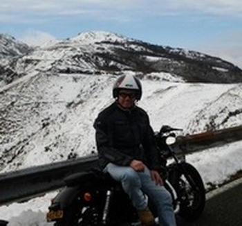 Highly insulated rustic Eco-homes utilising sustainable, locally sourced materials giving warm and comfortable, low maintenance homes with low running costs and low carbon footprints. Properties can be finished with stone external walls or a mix of stone, wood and paint-rendered walls.